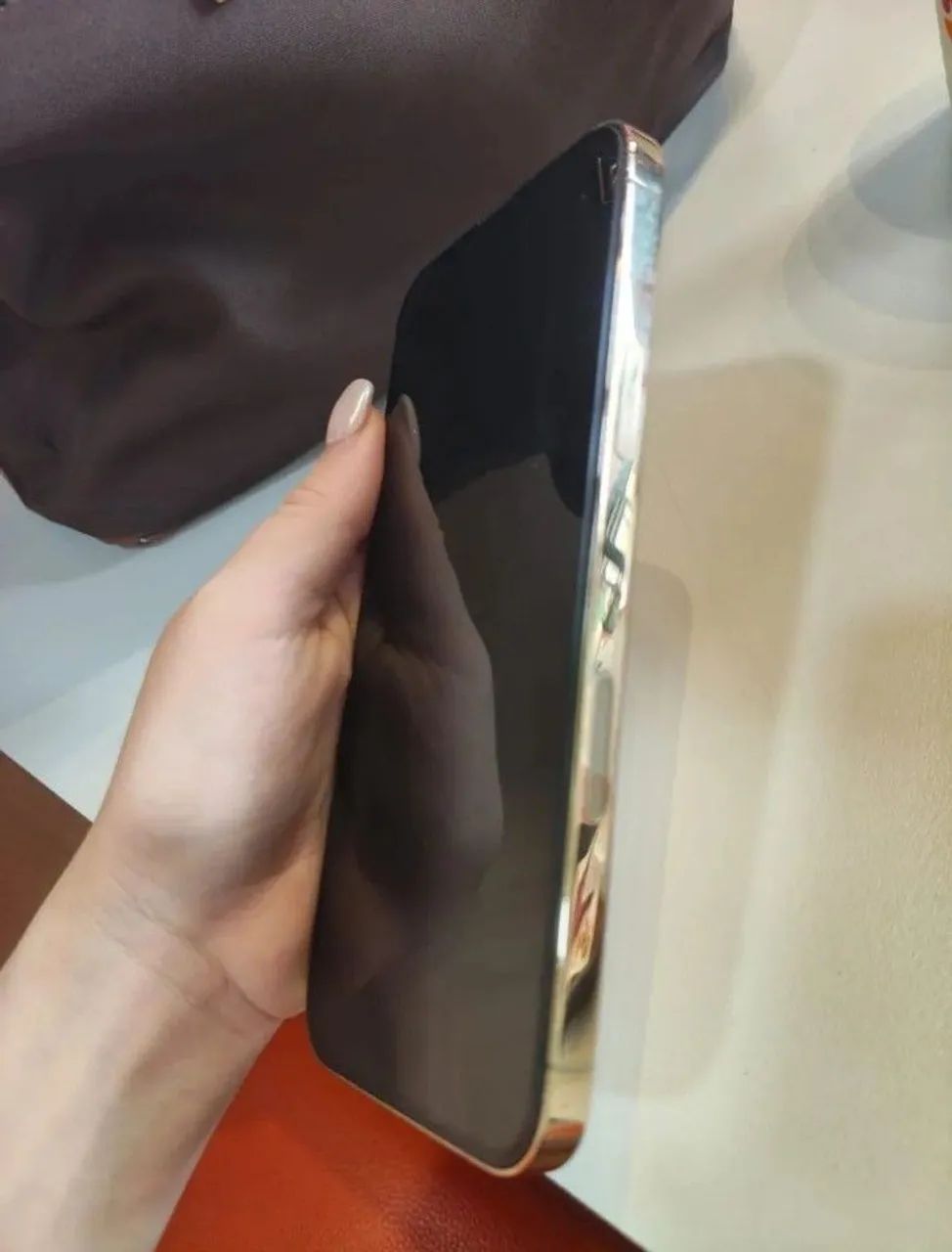 Iphone 13 pro max Gold - Foto 4