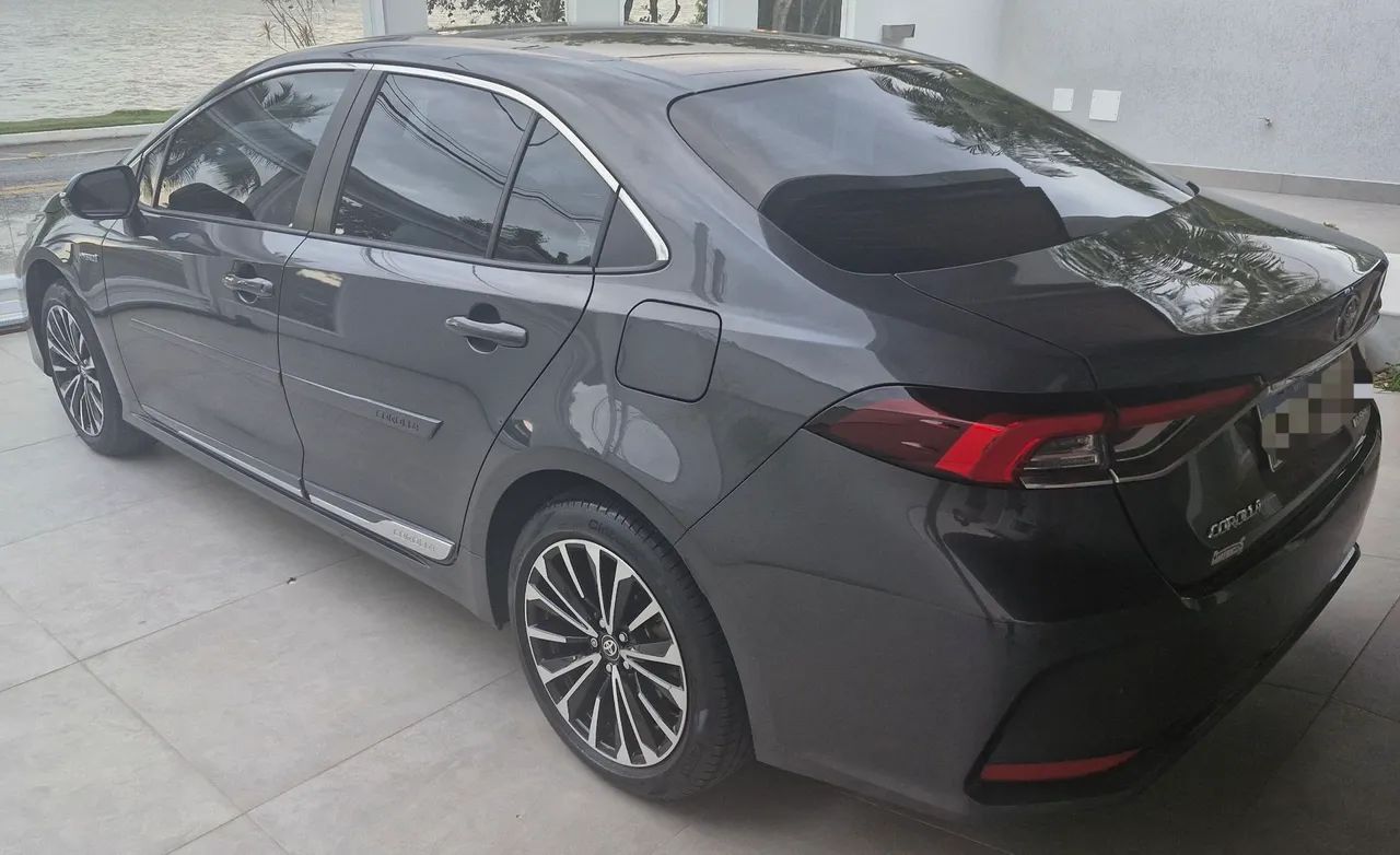 Toyota Corolla Altis Prem. Hybrid 1.8 Flex AUT 2024