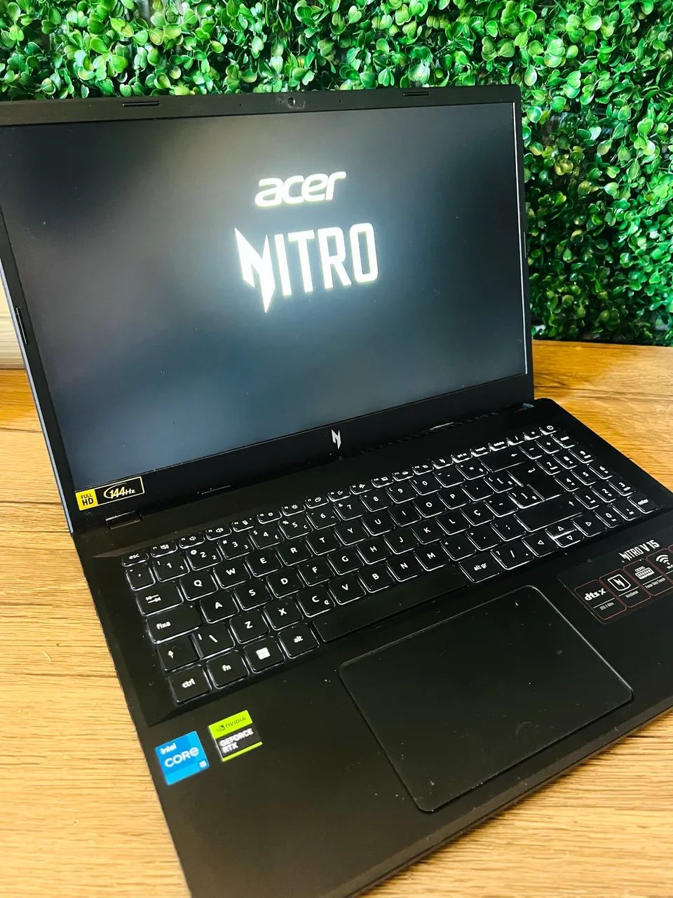 Acer Nitro V15 - Foto 2