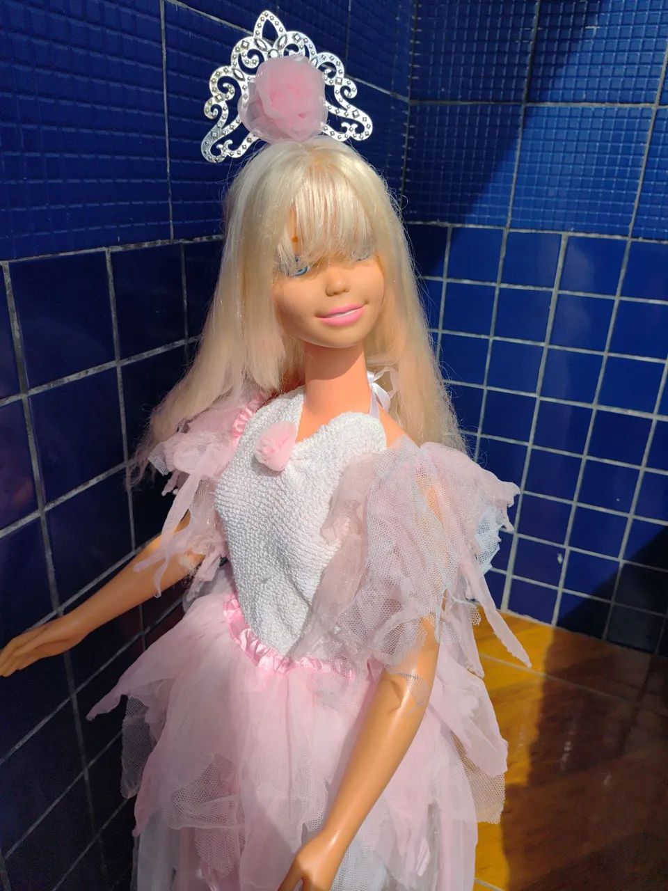 Boneca Barbie de 1 metro  - Foto 4