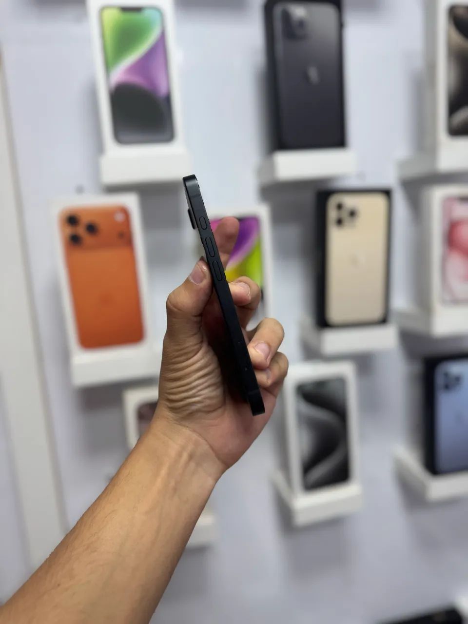 IPHONE 16e  - Foto 4