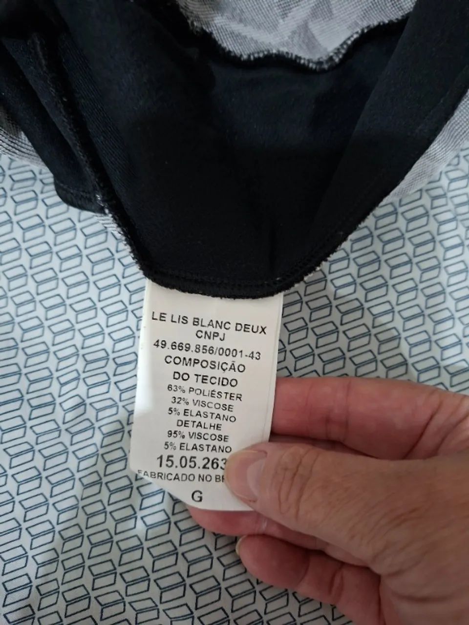 Vestido Preto e prata Lelis Blanc tamanho 40/42 - Foto 2