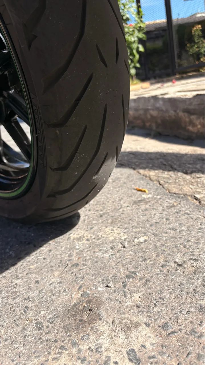 Vulcan 650s  - Foto 4