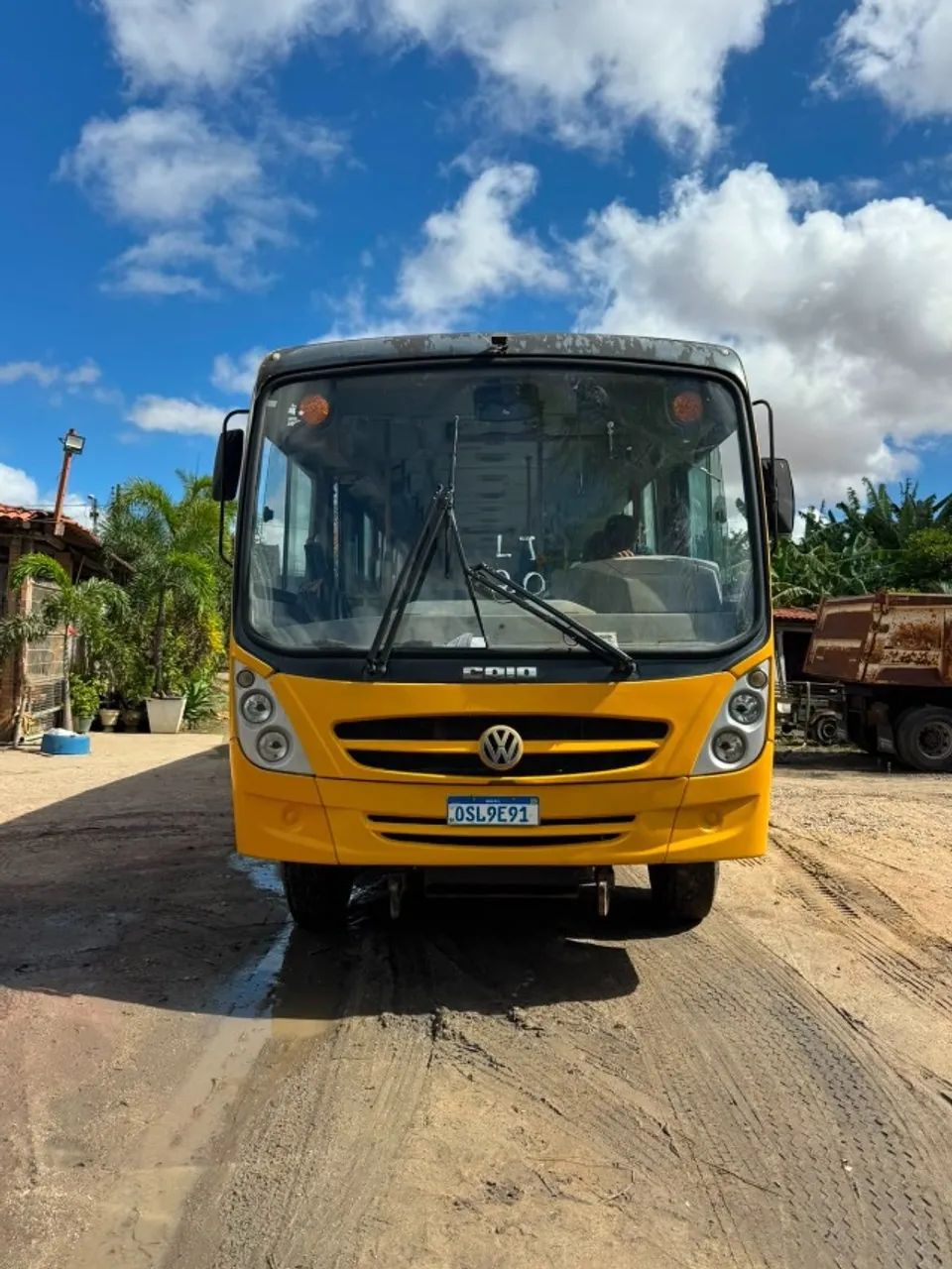 Ônibus VOLKS 2012
