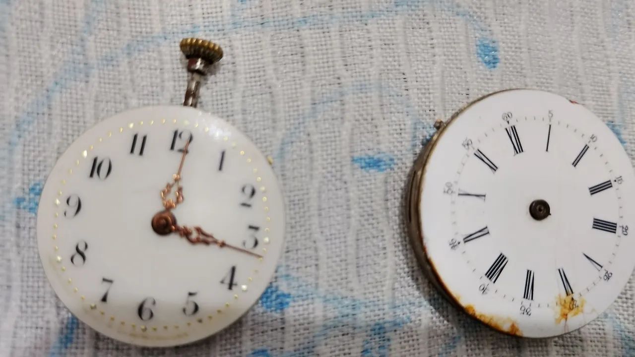 Duas máquinas de Relógio de bolso Antigas  - Foto 6