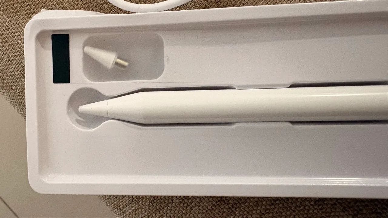 Caneta Pencil 