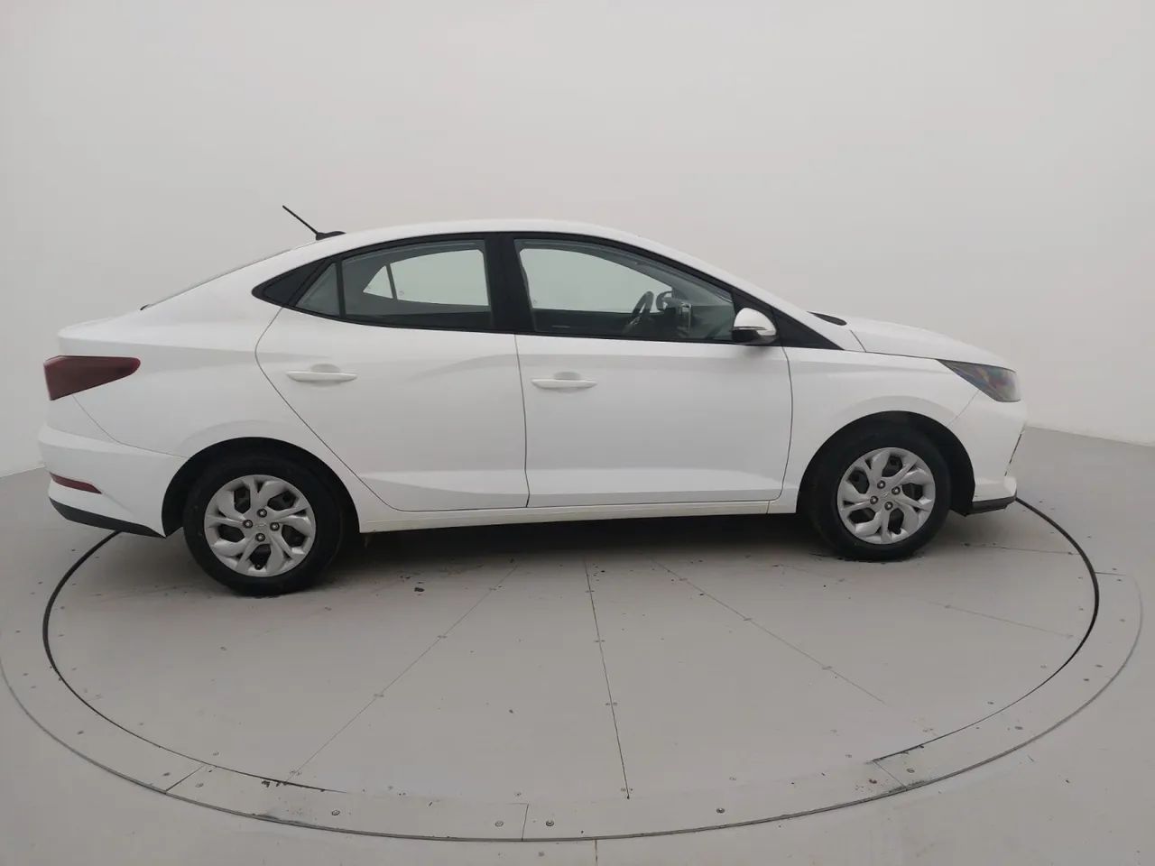 Hyundai HB20S Comfort 1.0 Flex 12V Mec. 2026 - Foto 6
