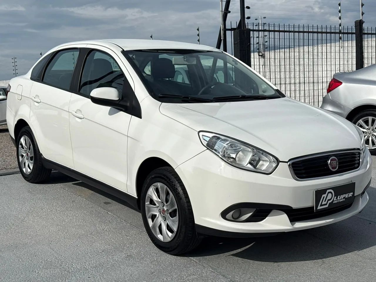 Fiat Siena Attractive 1.4 Fire Flex 8V 4P 2019 - Foto 2