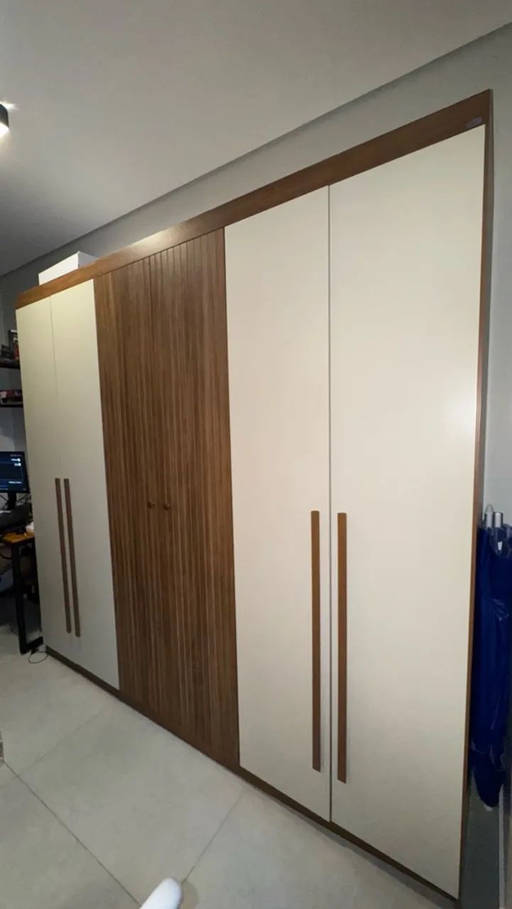 Guarda-roupas 