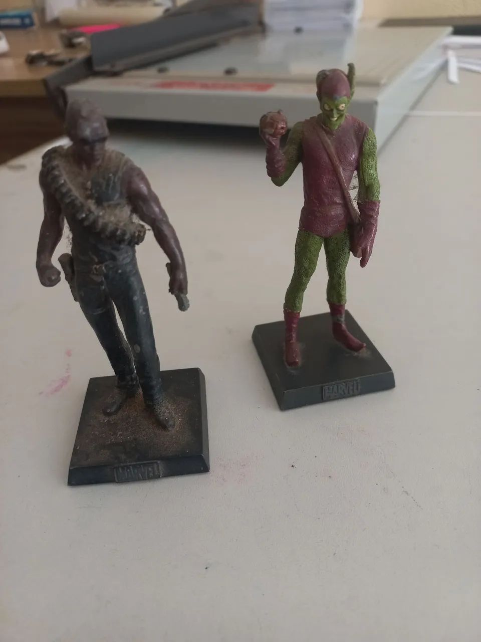 Bonecos Marvel