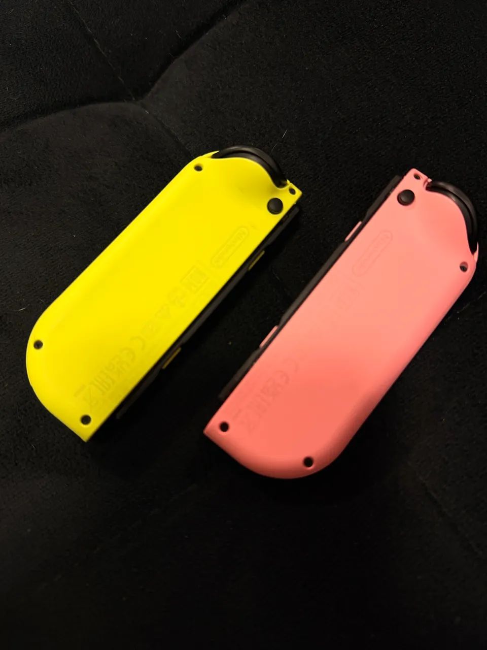 Joy Cons / Nintendo Switch / Amarelo e Rosa - Foto 2