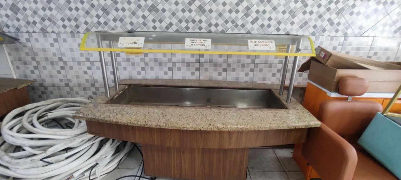 Balcão de exposição de buffet de comida a kilo - Foto 2