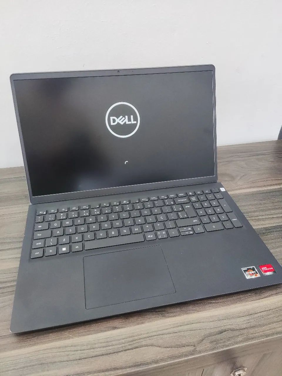 NOTEBOOK DELL VOSTRO 15 3515 - RYZEN 5 + SSD NVMe + FULL HD NOTEBOOK DELL VOSTRO 15 3515 - RYZEN 5 + SSD NVMe + FULL HD