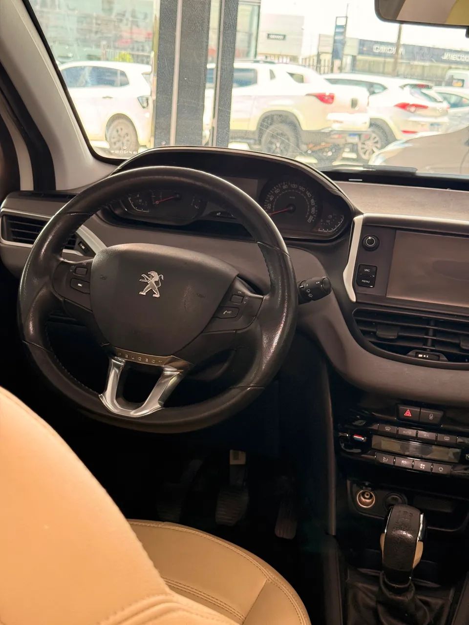 Peugeot 208 Active Pack 1.2 Flex 12V 5P Mec. 2017 - Foto 2