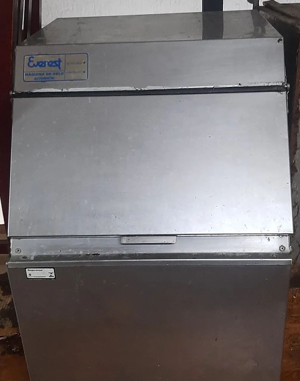 Máquina de gelo Everest. 