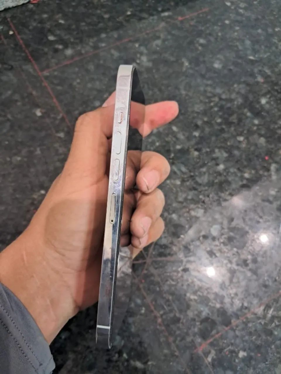 iPhone 13 PRO MAX - Foto 4