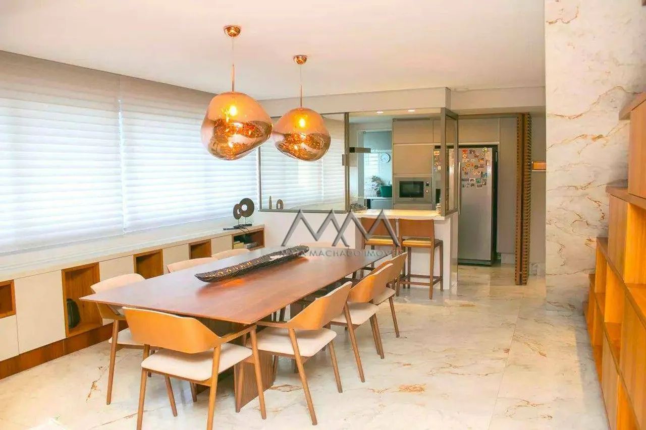 Cobertura à Venda na Savassi | 181 m ² - 2 quartos