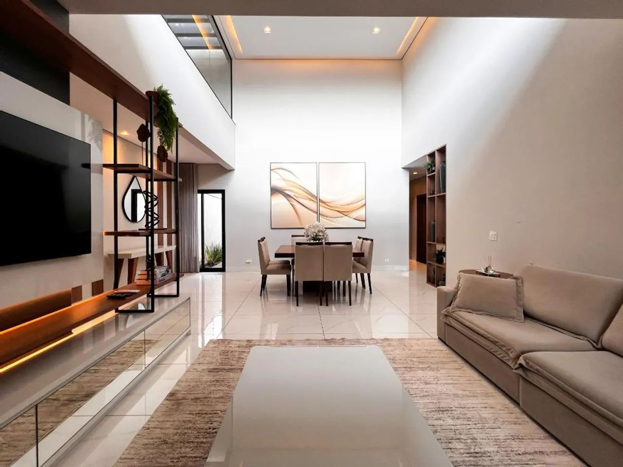 Casa à venda em Maringá, Jardim Cidade Monções, com 3 suítes, com 254.94 m² - Foto 5