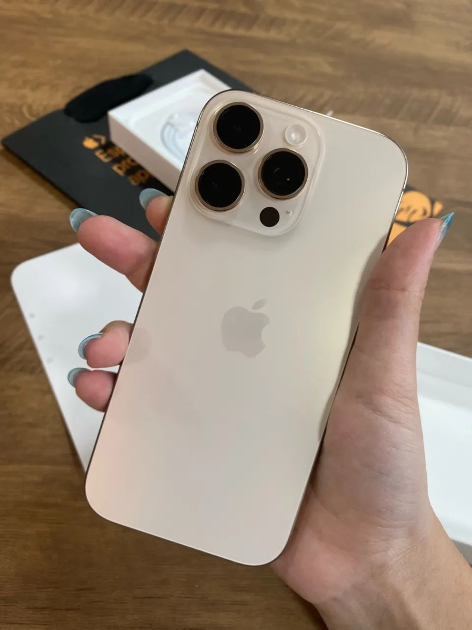iPhone 16 pro 128gb