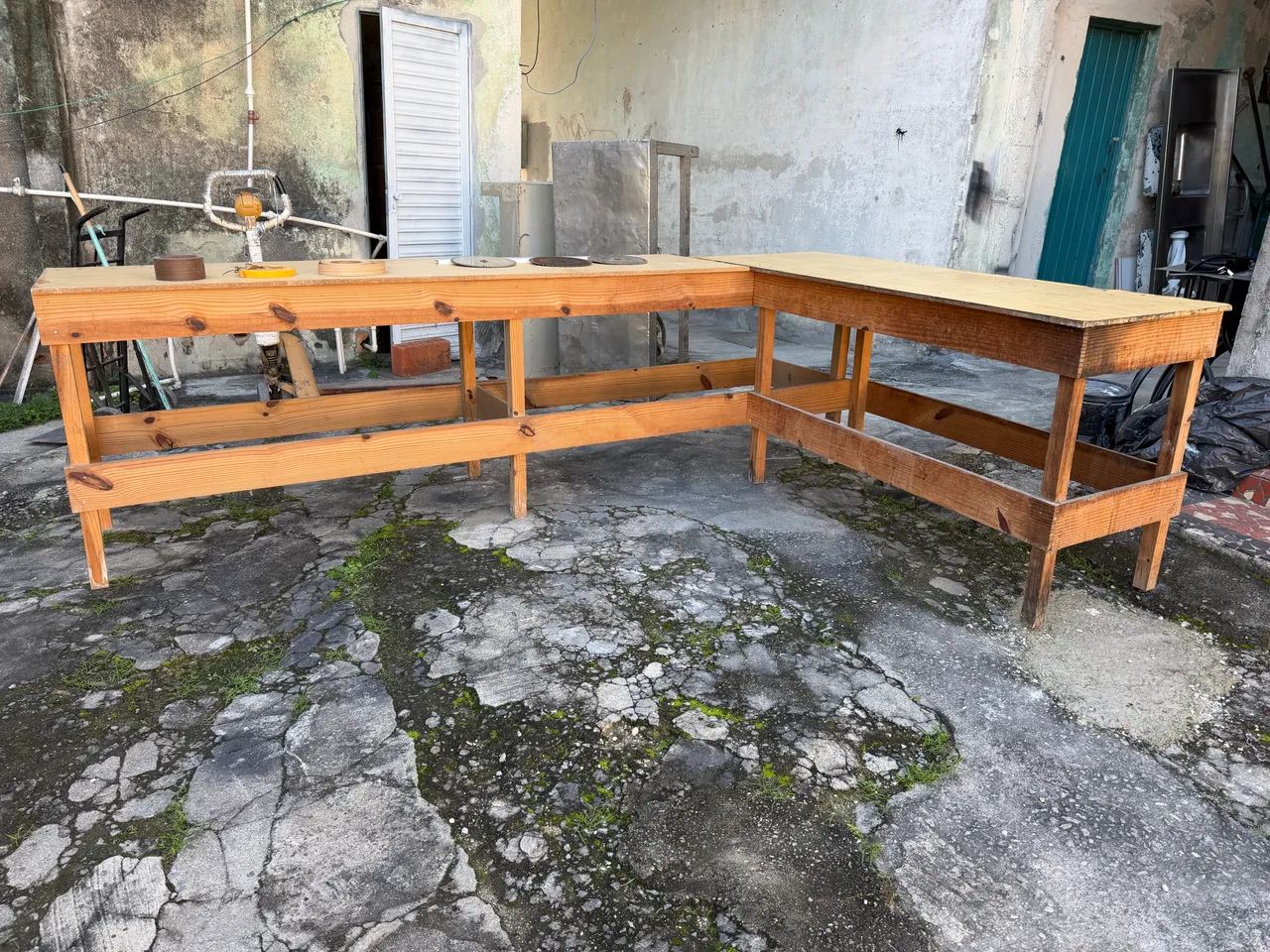 Bancadas em madeira para produção/ loja  - Foto 3