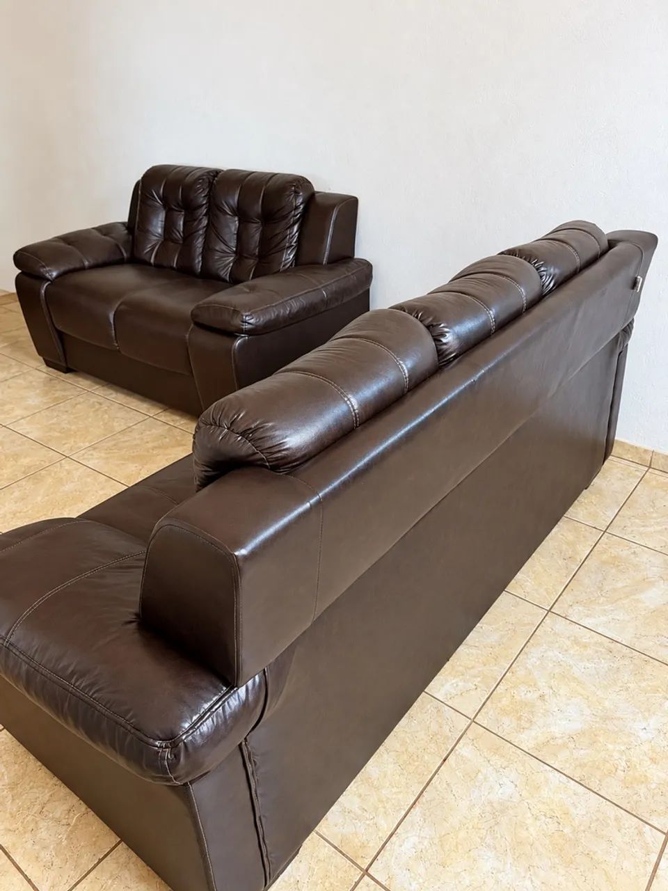 Sofá - Conjunto de sofá 2 e 3 lugares  - Foto 3