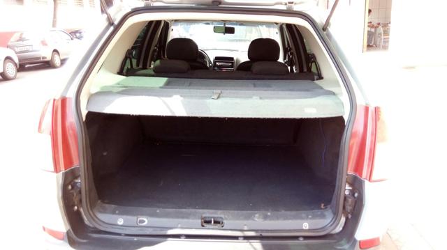 PALiO WEEkEND ELX1.4 FLEX PRATA BEM CONSERVADO - Foto 6
