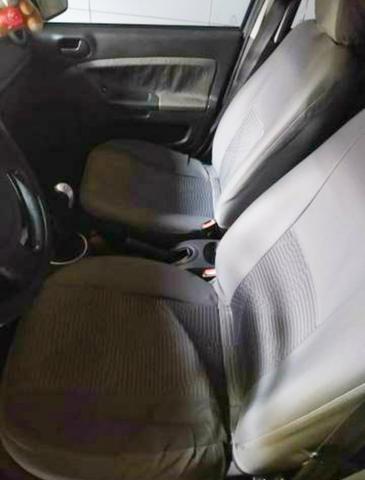 Ford Fiesta 1.6 - Foto 2