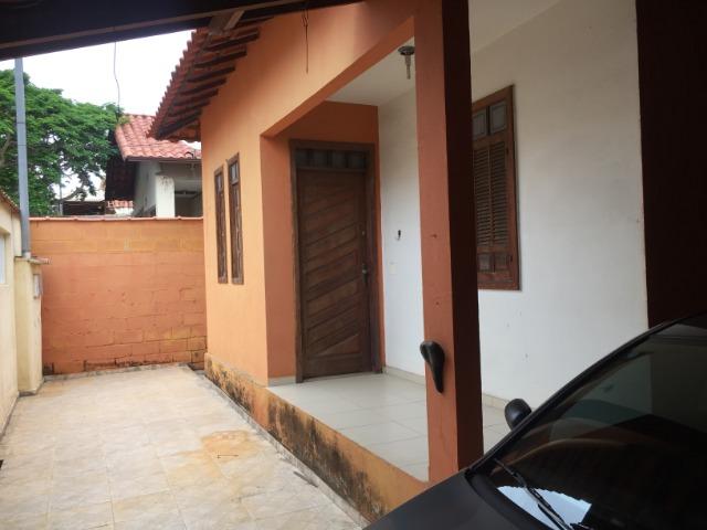 Excelente Casa com 3 Quartos - Duas Vagas // Alípio de Melo - BH / MG