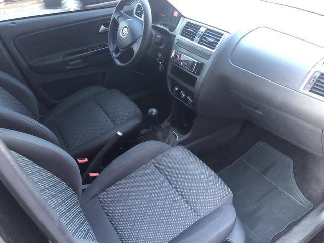 Vw/Voyage 1.0 flex 2013 completo - Foto 9