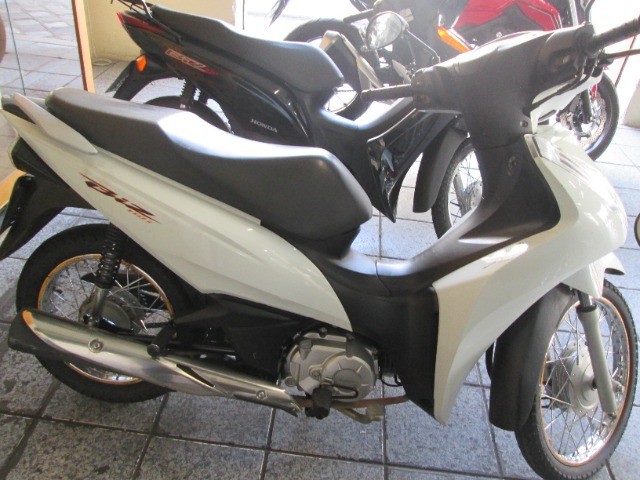HONDA BIZ 110 I PARTIDA ELETRICA ANO 2018 VALORR$9,800,00