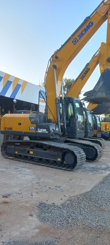 Escavadeira - XCMG - XE180BR - Foto 2