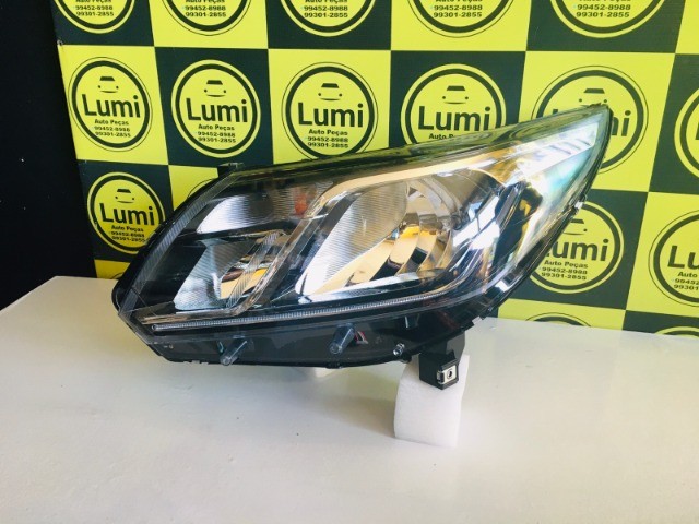 Farol S10 2017 a 2022 com Led - NOVO!!