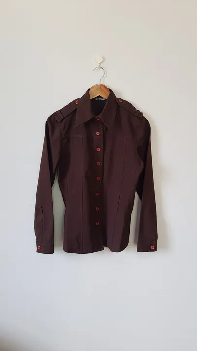 Camisa marrom