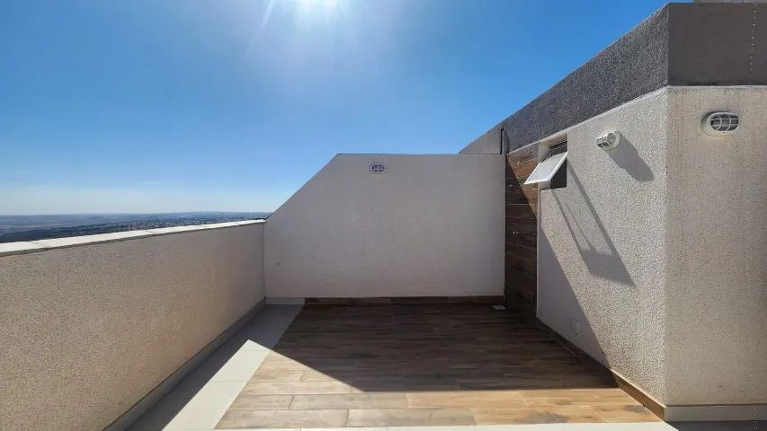 NA - Cobertura com 2 quartos em Samambaia PRONTA PARA MORAR
