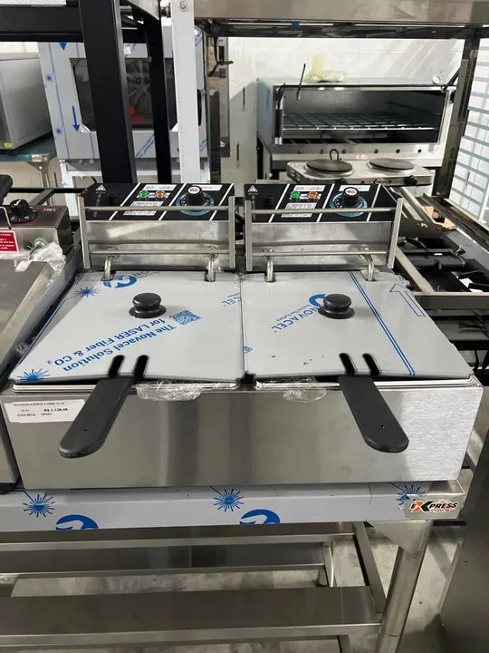 fritadeira duas cubas 12 litros somente óleo bancada Steve Metal