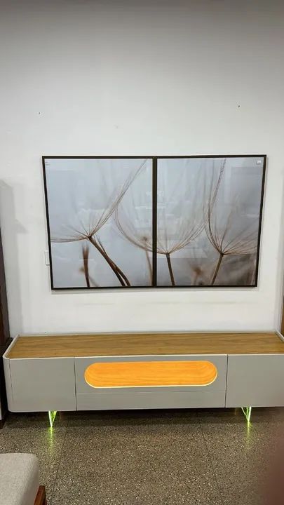 Rack com led e pé de vidro  - Foto 3