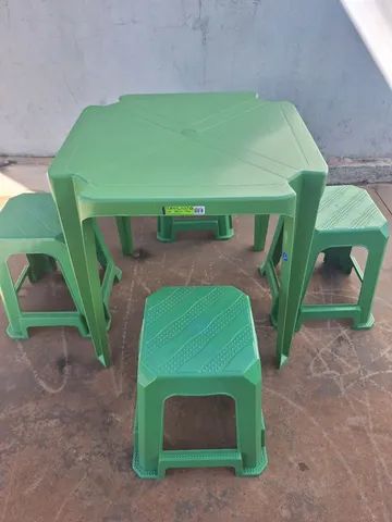 Jogo de mesa com banquetas - Foto 3