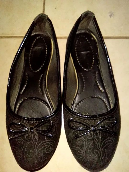 2 SAPATILHAS N°35 + PANTUFA(BRINDE) Ler descrição... - Foto 3