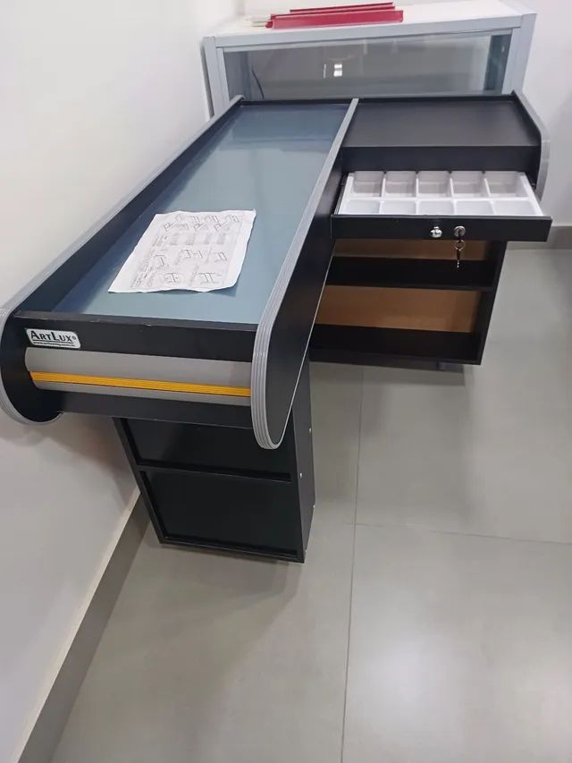 Balcão caixa check-out em madeira mdf 1,40 cm para mercado.( só novos )Lê a Descrição - Foto 5