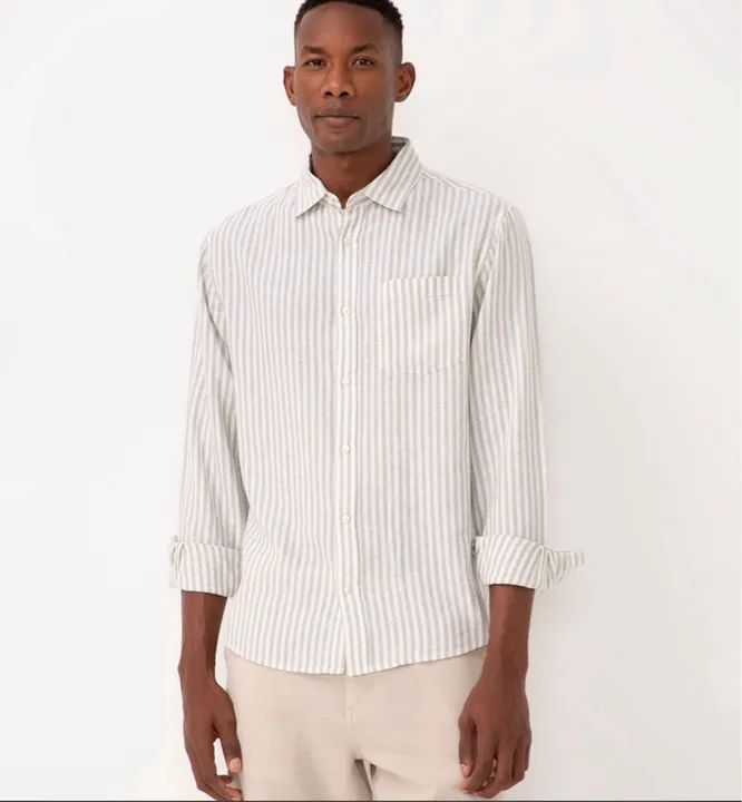 Camisa em linho listrada 