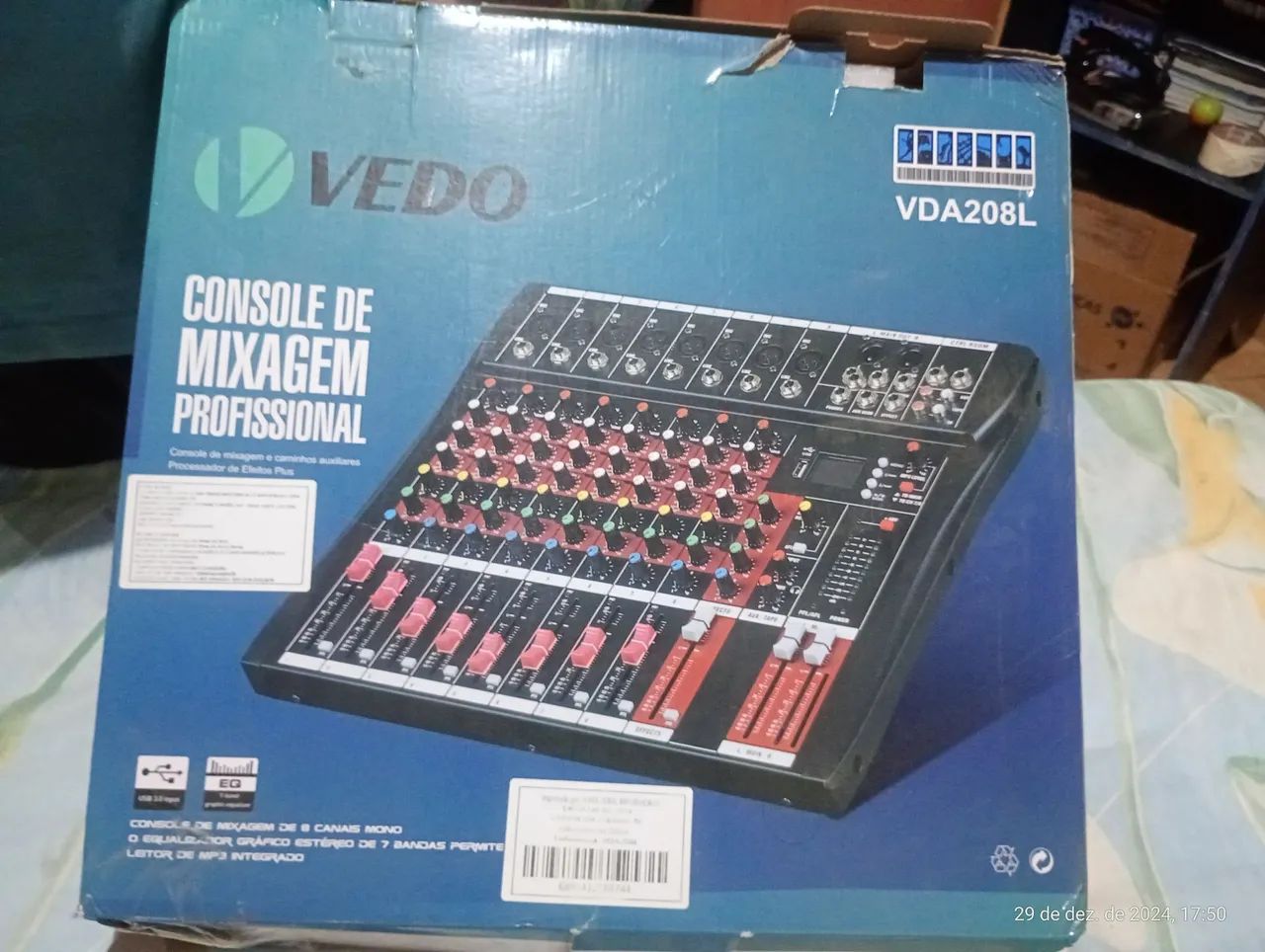 Mesa de Som Vedo VDA208L - 8 Canais