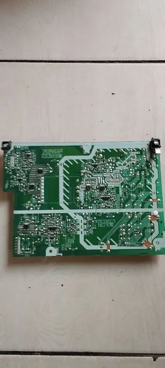 Placa fonte tv Panasonic TC40FS600B - Foto 3