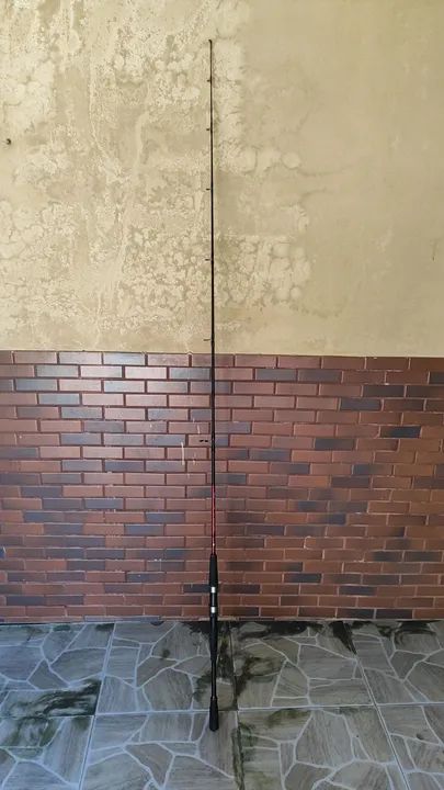 Vendo kit pesca. Vara , molinete daiwa e isca artificial - Foto 3