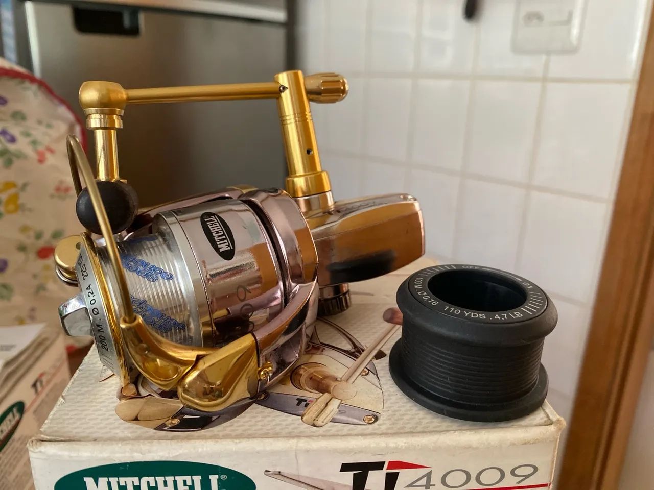 Molinete Mitchell Francês mod.Ti4009 - Foto 2