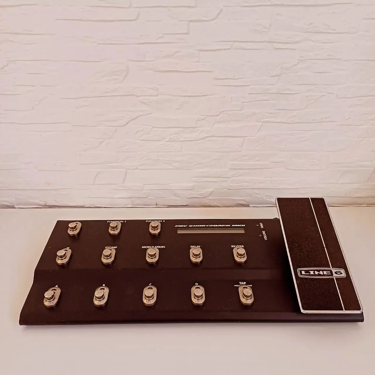 Pedal FOOT CONTROLADOR LINE 6  - Foto 3