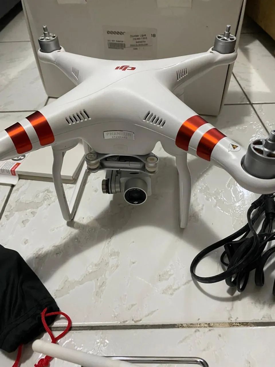 Drone DJI Phantom 3 - Foto 2