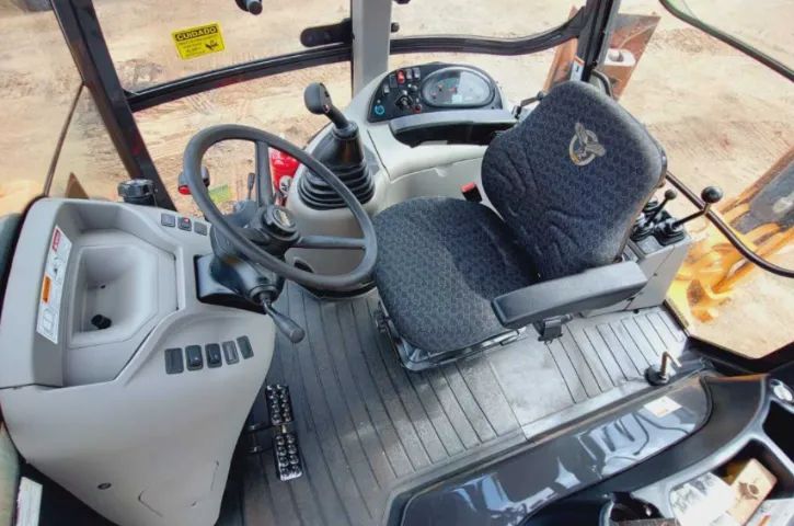 Retro Escavadeira Case 580 2016