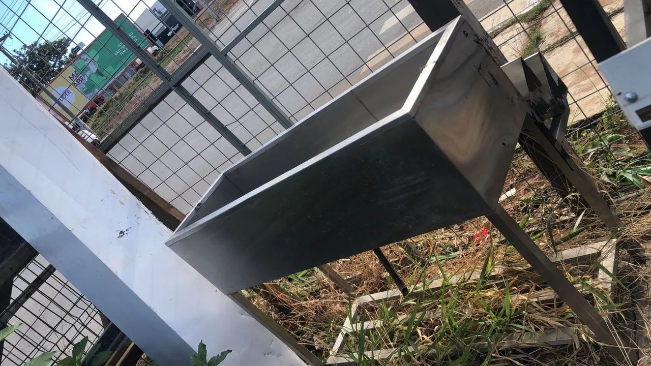 Bancada de inox para cozinha  industrial