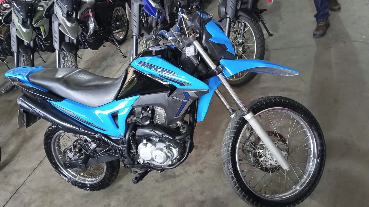 Bros 2016/17 azul - R$ - Foto 2