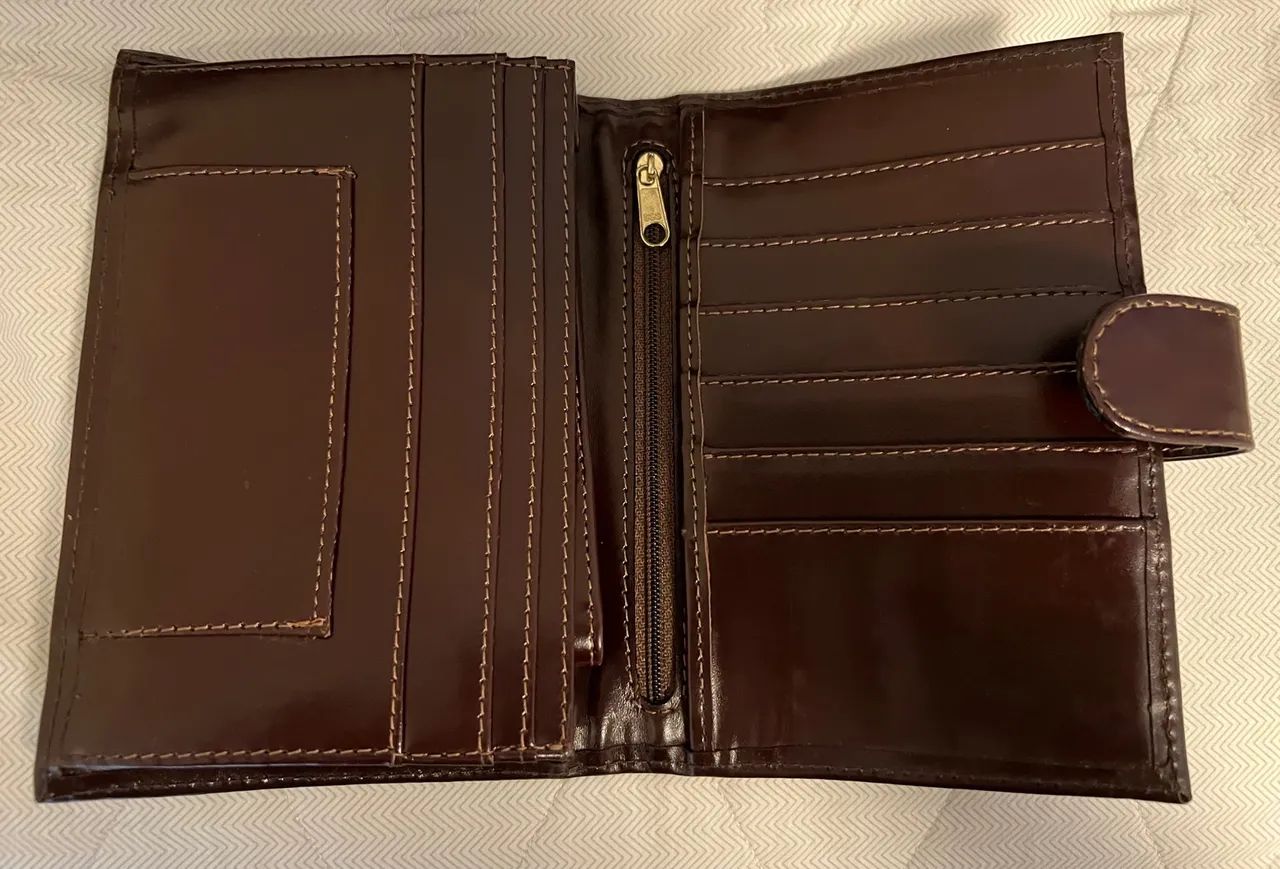 Carteira feminina em Couro Marrom - Foto 4